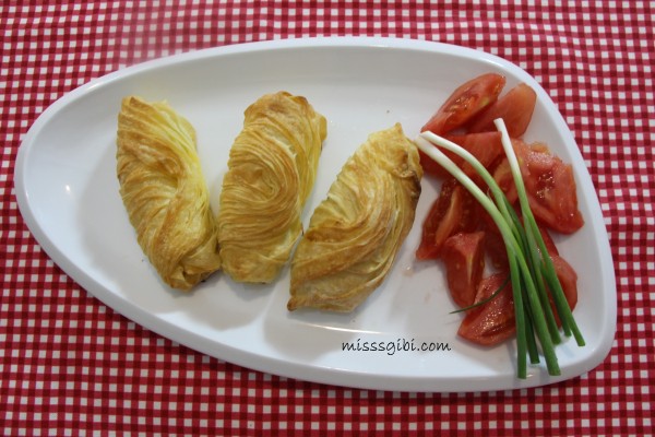 MİDYE BÖREK MisssGibi Yemek Tarifleri