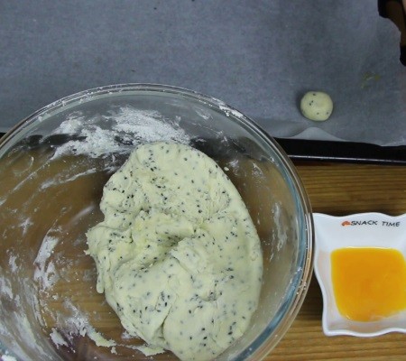 çörek otlu kurabiye