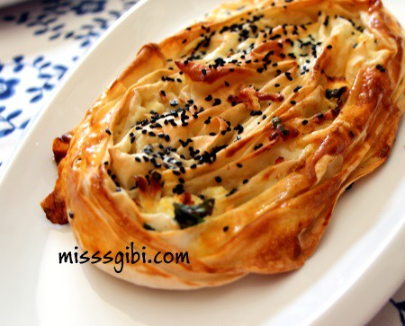BÜZGÜLÜ BÖREK BÜZGÜLÜ BÖREK