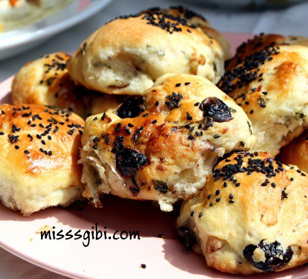 Zeytinli Ekmek 83
