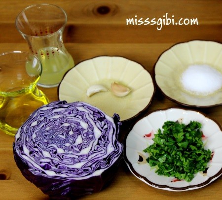 lahana salatası malzemeleri