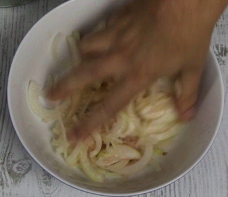 Fıstıklı roka salatası