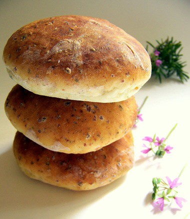 Biberiyeli Ekmek Tarifi